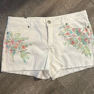 LC Lauren Conrad Women's Floral‎ Accent White 4-Pocket  Shorts, Sz. 14